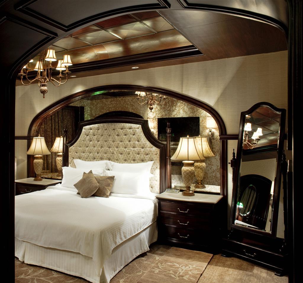 เลอ เมริเดียน นิวเดลี Hotel ภายนอก รูปภาพ A bedroom at the Bellagio